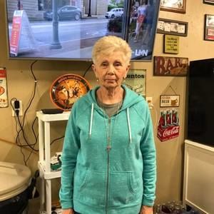 Meet your Posher, Pamela